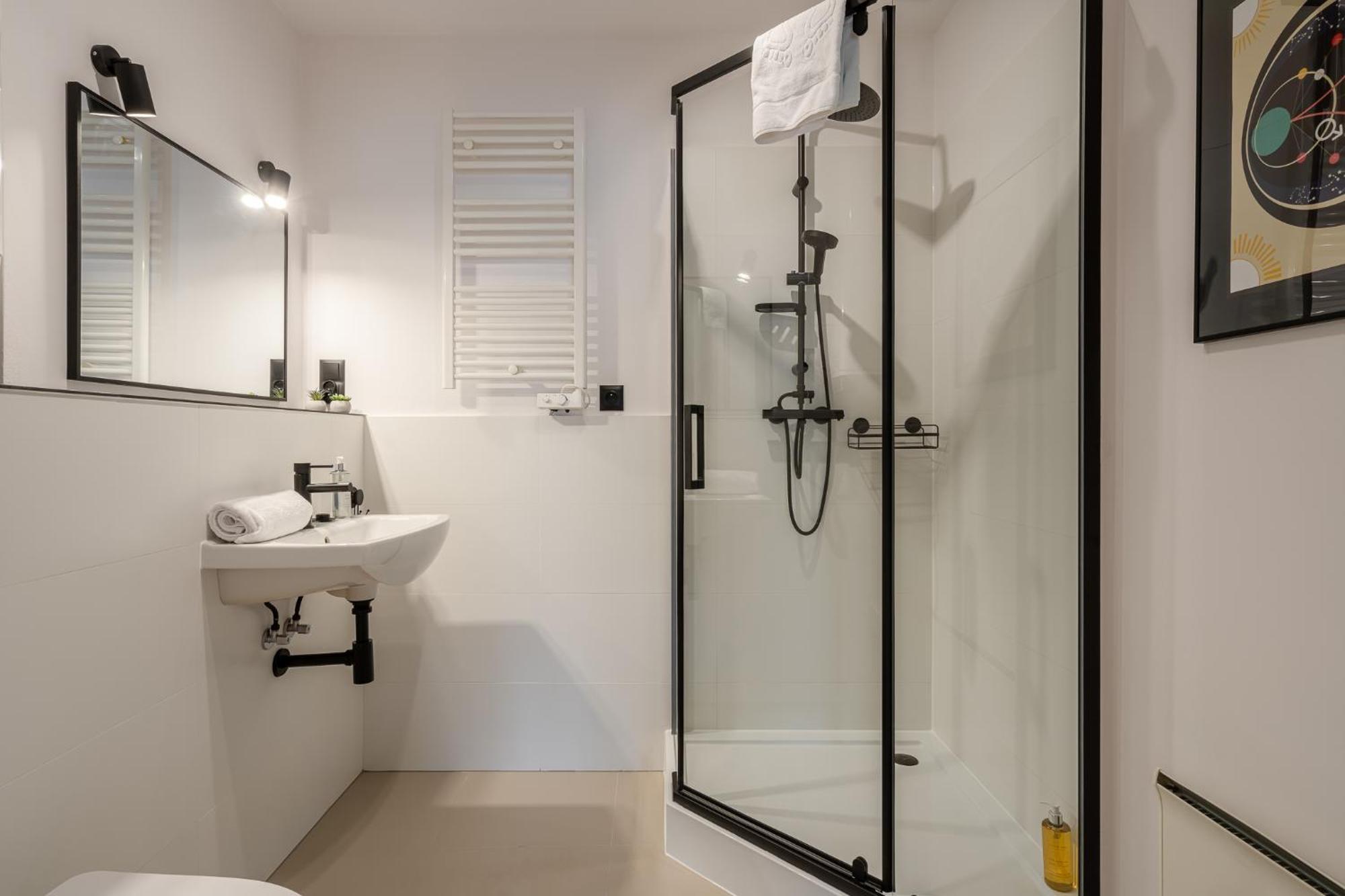 Rentplanet - Apartamenty Cybulskiego II วรอตซวาฟ ภายนอก รูปภาพ